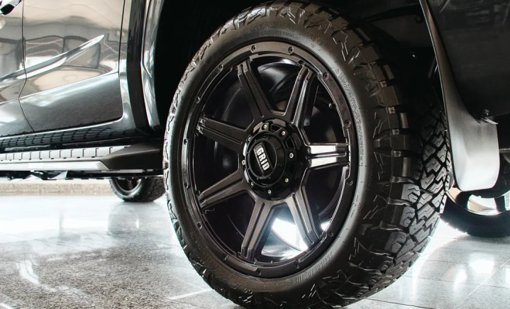 Mitsubishi Triton gallery slider 6