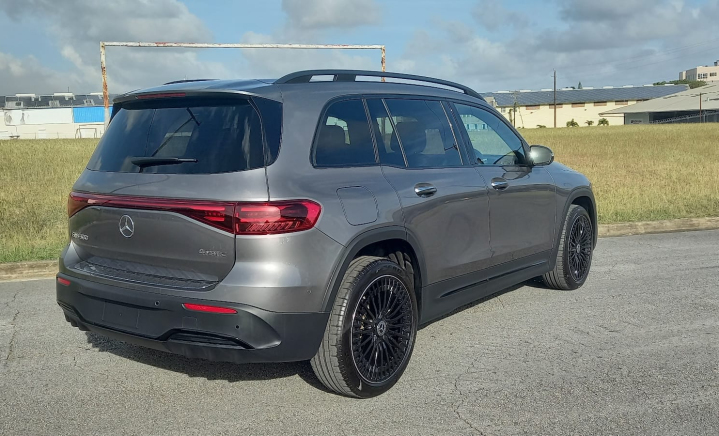 Inchcape Barbados: MERCEDES EQB 300 4MATIC  (Stock Number: LV0013205) slider 2
