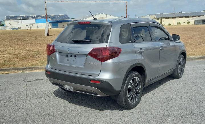 Inchcape Barbados: SUZUKI Vitara 5 Dr 1.6 GLX 2WD (PK131XJAFPV94)  (Stock Number: LV0013715) slider 2