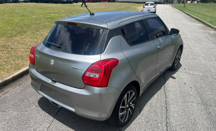 Inchcape Barbados: SUZUKI Swift Hatch 5-Door A/T 1.2 GLX (2LP4C9F00AG85)  (Stock Number: LV0014520) slider 2