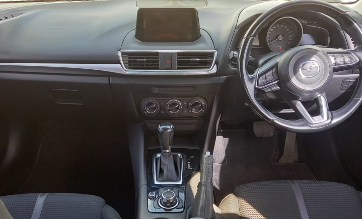Inchcape Barbados: OTHER Mazda 3  (Stock Number: LV0014586) slider 3