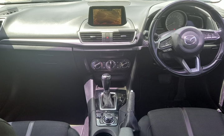 Inchcape Barbados: OTHER Mazda 3  (Stock Number: LV0014614) slider 3