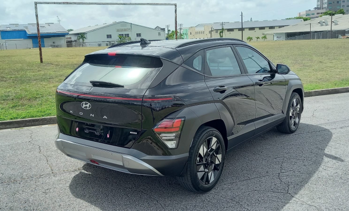 Inchcape Barbados: OTHER Hyundai Kona EV  (Stock Number: LV0015350) slider 2