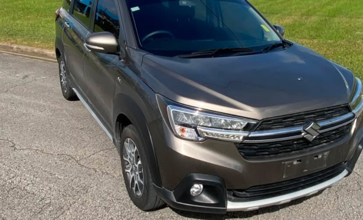Inchcape Barbados: SUZUKI XL7 5Dr SUV 1.5 GLX TS 2WD (AXB415XA85233)  (Stock Number: LV0015356) slider 1