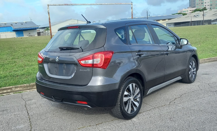 Inchcape Barbados: SUZUKI S-Cross Hatch 6AT 2WD (KK1C1XJADFB94)  (Stock Number: LV0015370) slider 2