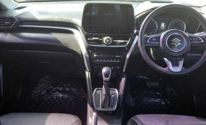 Inchcape Barbados: SUZUKI Grand Vitara 5Dr SUV 1.5G 6AT 2WD GLX HYB (X428500  (Stock Number: LV0015388) slider 3