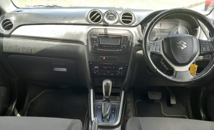 Inchcape Barbados: SUZUKI Vitara 5 Dr 1.6 GL+ 2WD (PK131XFACBY85)  (Stock Number: LV0015656) slider 3