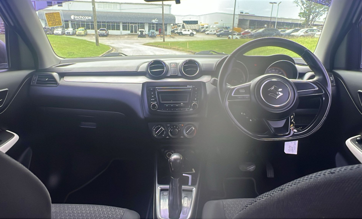 Inchcape Barbados: SUZUKI Swift Hatch 5-Door A/T 1.2 GL (2LP1C9D00AH85)  (Stock Number: LV0016228) slider 3