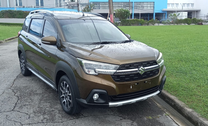 Inchcape Barbados: SUZUKI XL7 5Dr SUV 1.5 GLX TS 2WD (AXA415XA85233)  (Stock Number: LV0016344) slider 1