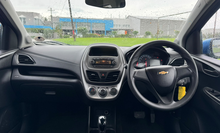 Inchcape Barbados: Chevrolet 1.4L Chevrolet Spark NG LS (1DU48ATR 1SB)  (Stock Number: LV0016404) slider 3