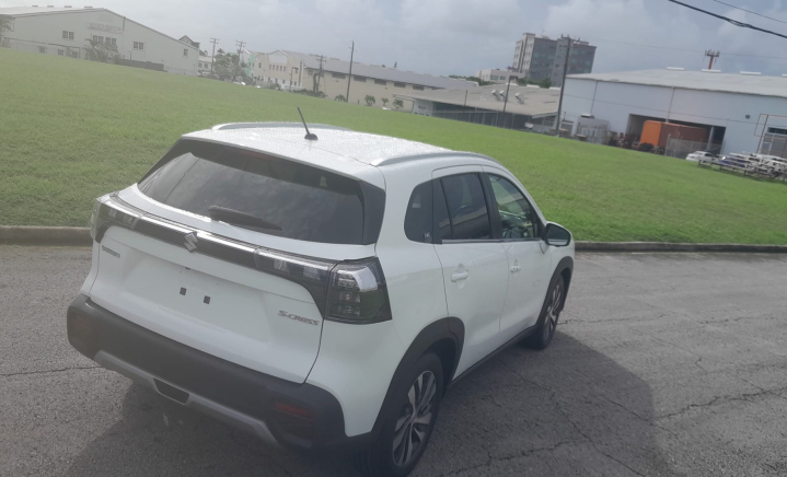 Inchcape Barbados: SUZUKI S-Cross Hatch 1.4L 6AT 2WD (KK561XJAGJB94)  (Stock Number: LV0016412) slider 2