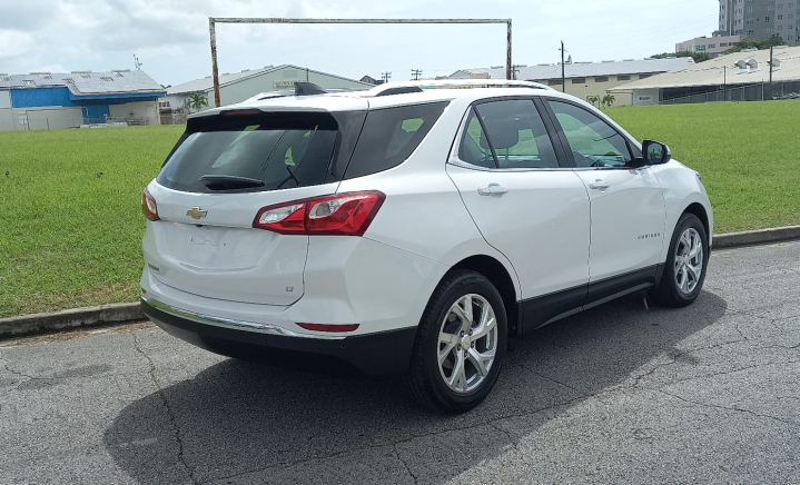 Inchcape Barbados: Chevrolet 1.5L Chevrolet Equinox SUV LT (1XH26R 1SB)  (Stock Number: LV0016416) slider 2