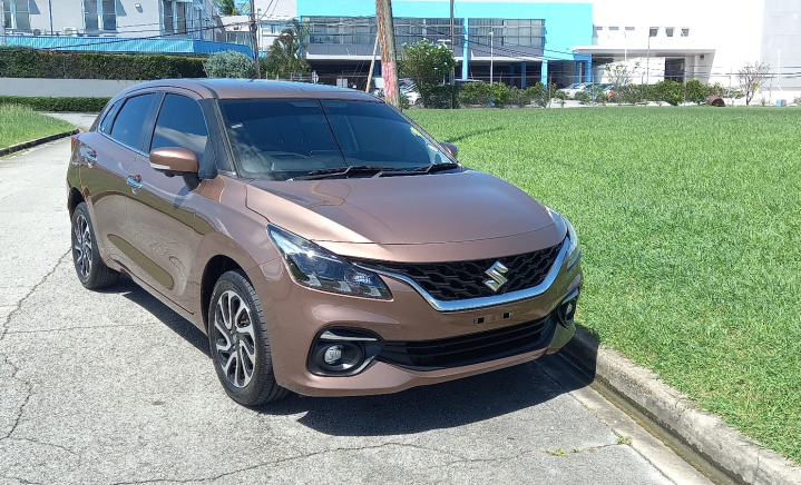 Inchcape Barbados: SUZUKI Baleno Hatch 1.5 GLX (3KA1C7P00028500)  (Stock Number: LV0016440) slider 1