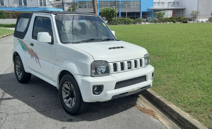 Inchcape Barbados: SUZUKI Jimny 1.3 Soft Top Auto Alloy Rims (MRK5DCJRKAS85)  (Stock Number: LV0016478) slider 1