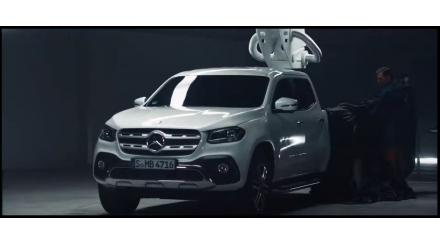 Inchcape Barbados: Roger Federer challenges Mercedes-Benz Car in new ad